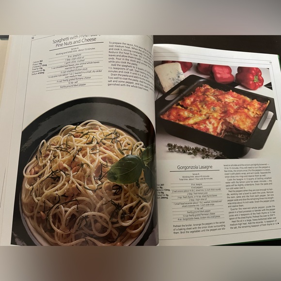 Cookbook Fresh Ways with Pasta - Picture 3 of 6